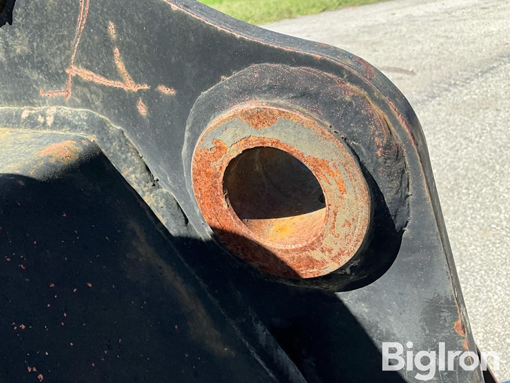 2020-fleco-sy60-24”-toothed-mini-excavator-bucket-image-15