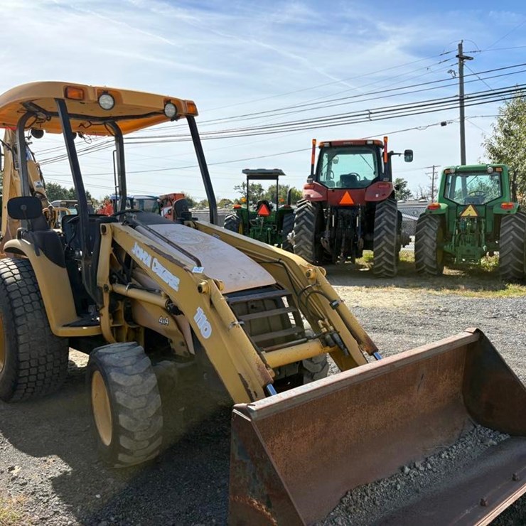 2002 JOHN DEERE 110