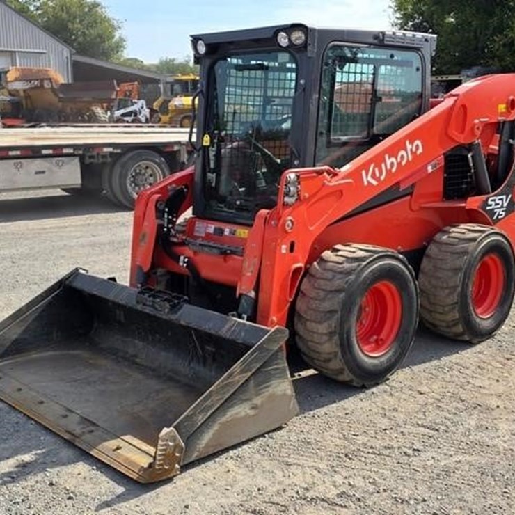 2025 KUBOTA SSV75