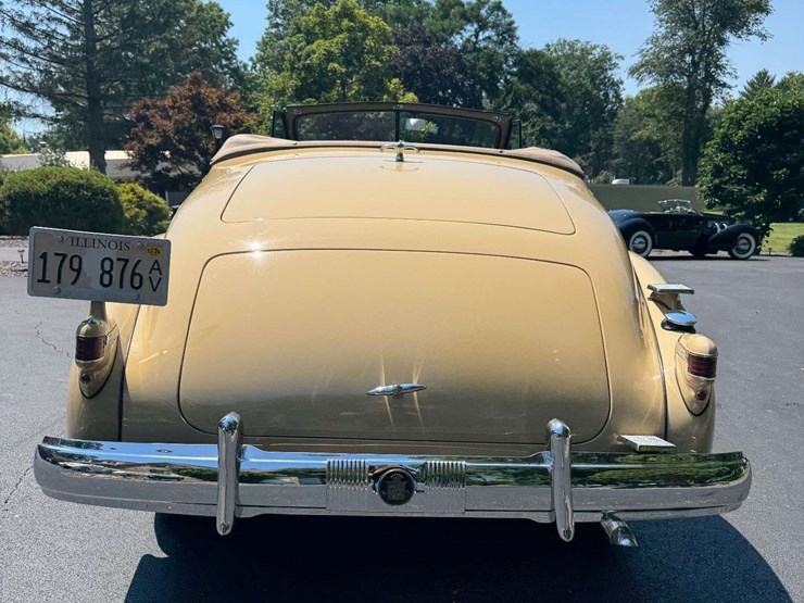1937-cadillac-series-60-five-passenger-touring-sedan-image-14