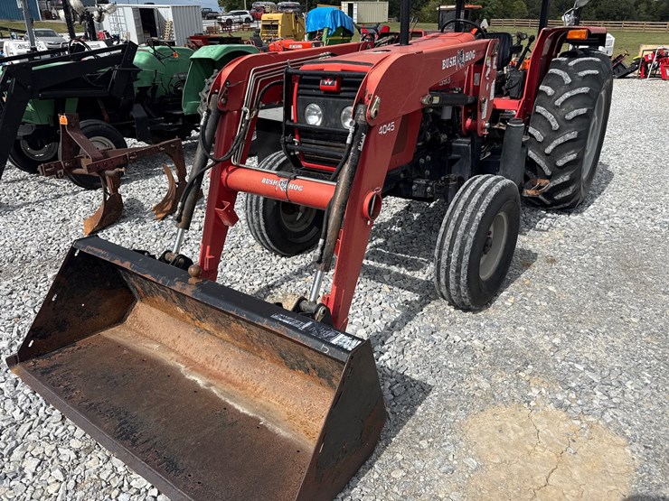 massey-ferguson-593-image-2