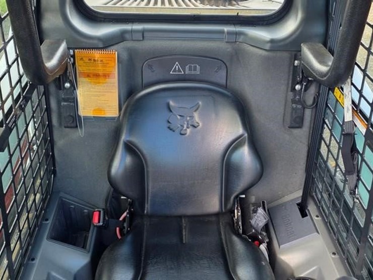 2018-bobcat-s550-image-46