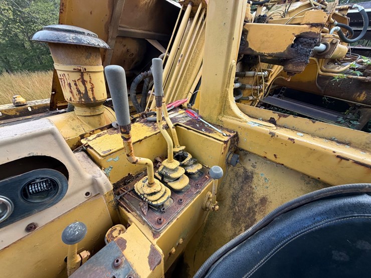 caterpillar-615c-image-10