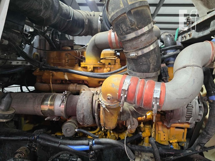 2004-kenworth-t800-image-26