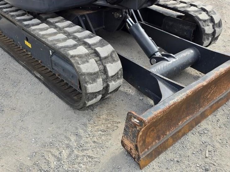 2023-doosan-dx63-3-image-34