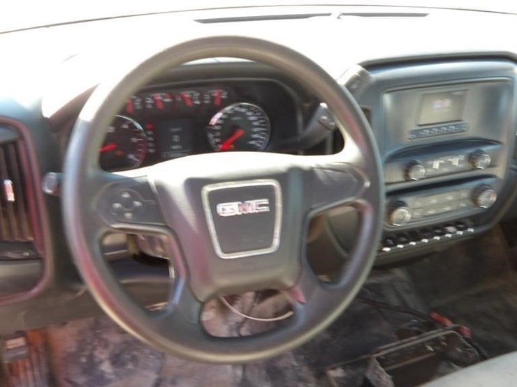 2017-gmc-sierra-1500-image-18