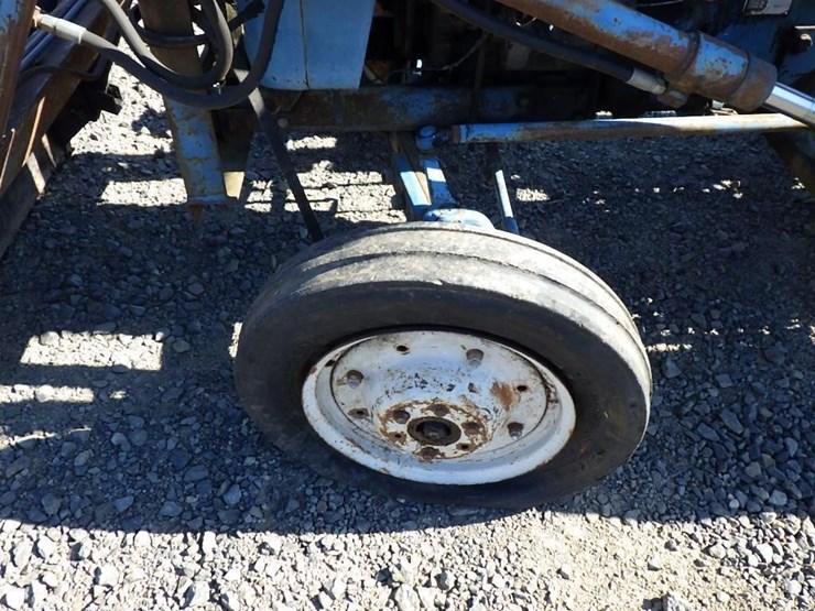 ford-tractor-image-10