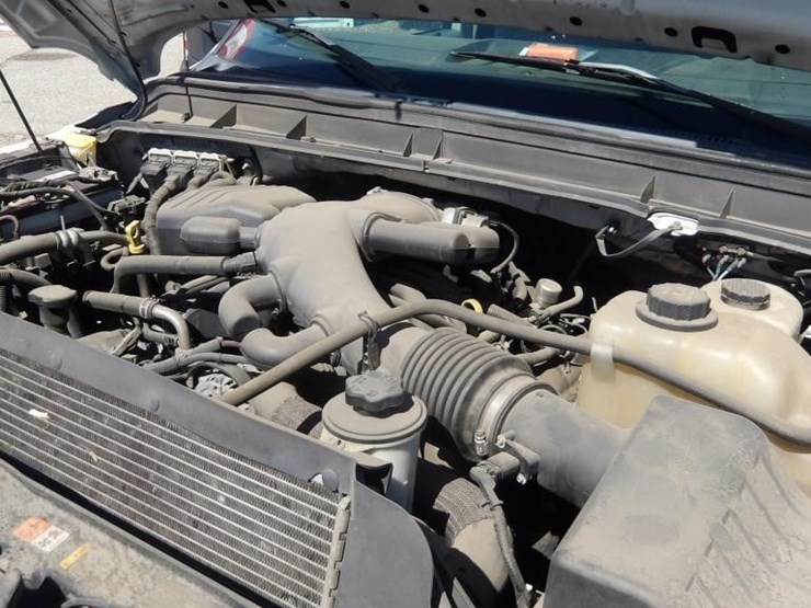 2011-ford-f450-image-7
