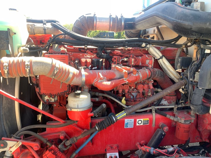 2009-peterbilt-367-image-15