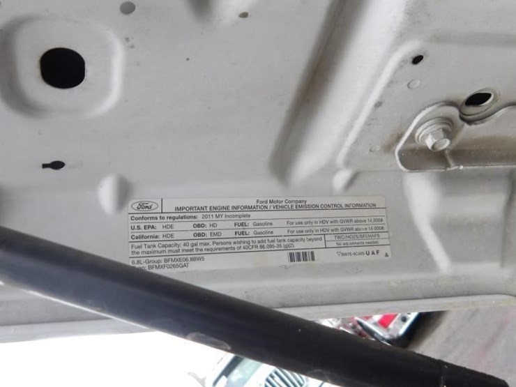 2011-ford-f550-image-7