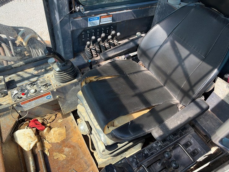 2011-atlas-copco-ecm660-iv-image-29