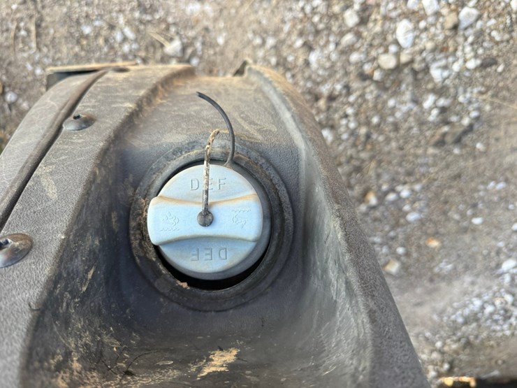 2019-john-deere-5090e-image-68