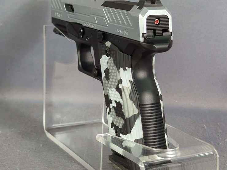fusion-firearms/-ermo-xf-pro-9x19-pistol-sn#-tk670-25001062,-2-total-mags,-cleaning-kit,-manual,-extra-grips,-with-hard-case,-in-original-box-image-5