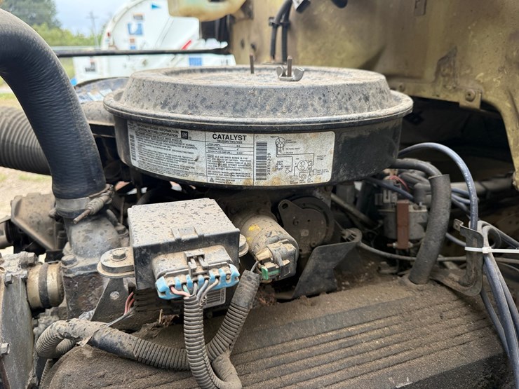 #10597-•-*inop-1998-gmc-c7500-daycab-s/a-grabage-truck-1gdl7h1p7wj519418-inv#10597-image-47