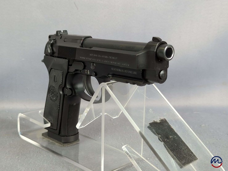 pietro-beretta/-beretta-usa-96a1-.40-s&w-pistol-sn#-a78986m,-3-total-mags,-manual,-in-original-hard-case-image-13