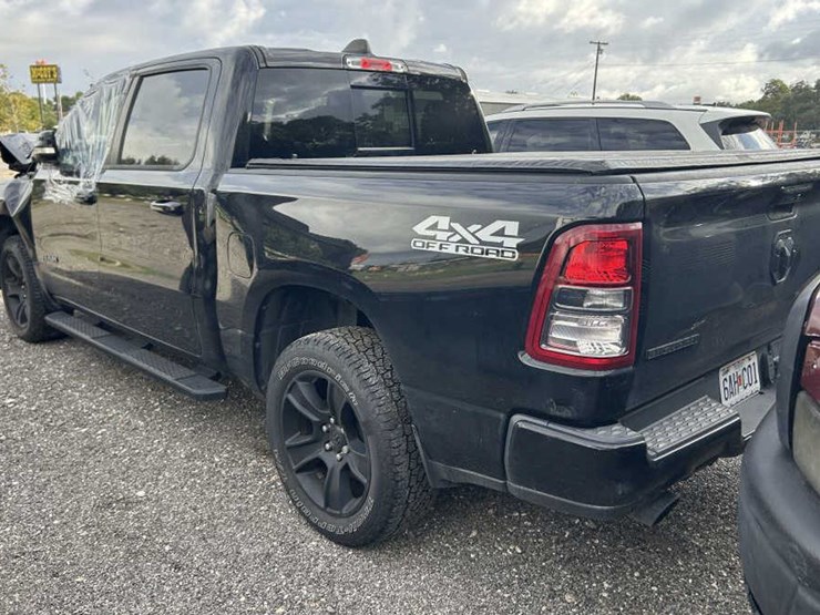 2020-dodge-ram-1500-image-5