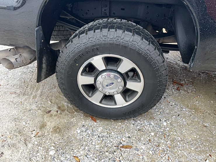 2015-ford-f350-image-8