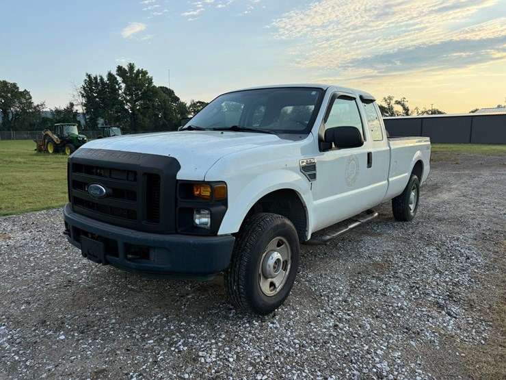 2008-ford-f250-image-1