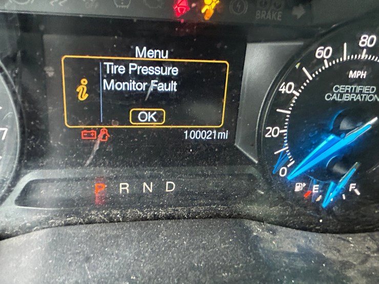 2018-ford-explorer-image-36