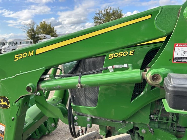 john-deere-5050e-image-9