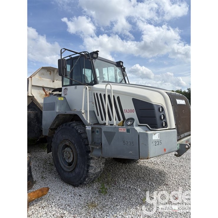 2020 TEREX TA300