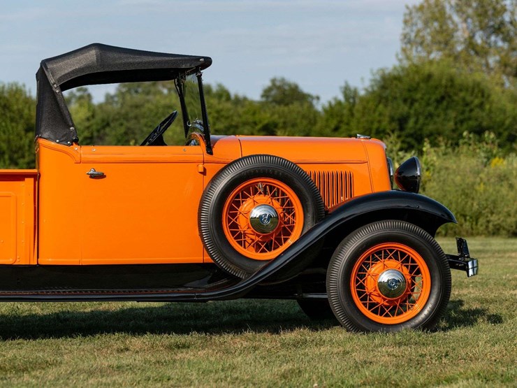 1933-ford-v8-roadster-pickup-image-4
