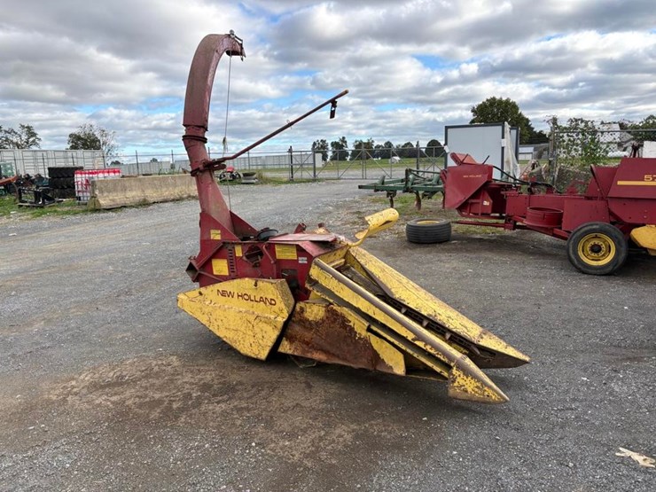 new-holland-707-image-4