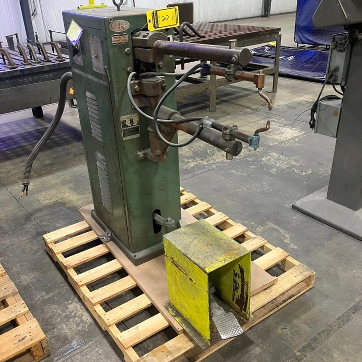 PEER FR-420 SPOT WELDER, S/N 12774, 220V, 20 KVA, AUTOMATIC WELD TIMER CONTROL