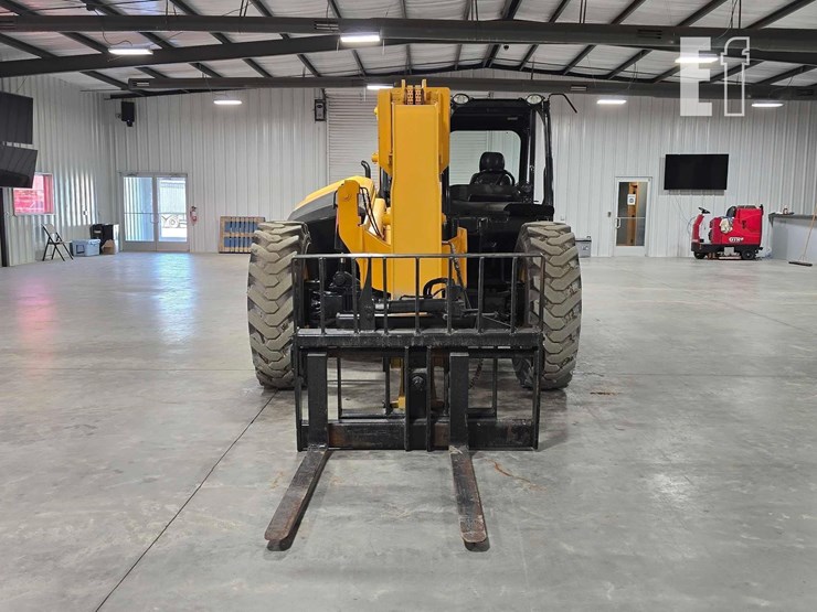 2015-jcb-507-42-image-7