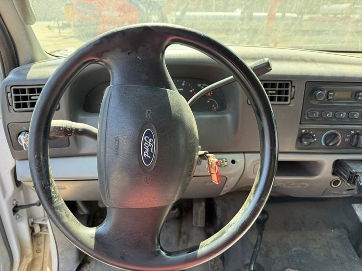 2004-ford-f450-image-64