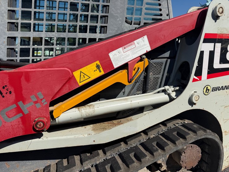takeuchi-tl8-image-13