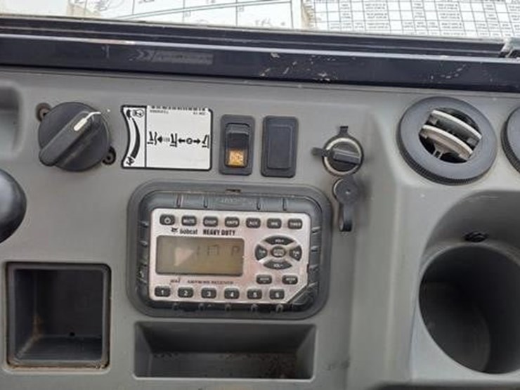 2019-bobcat-e55-image-63