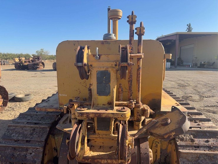 caterpillar-d7-image-40