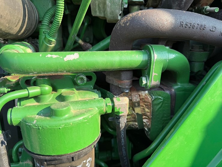 2017-john-deere-6110m-image-71