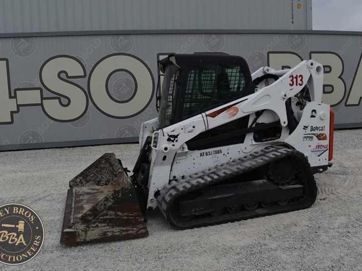 2019-bobcat-t770-image-12