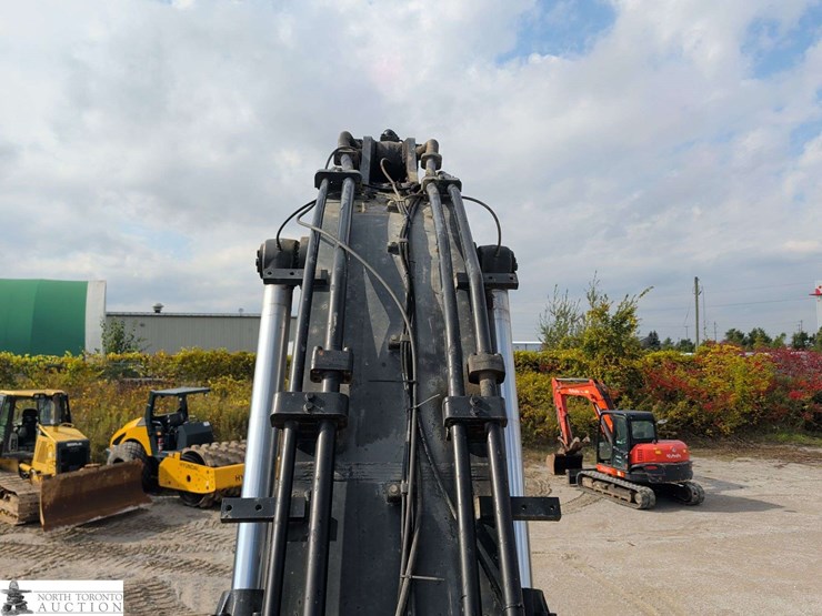 2010-john-deere-450-image-58