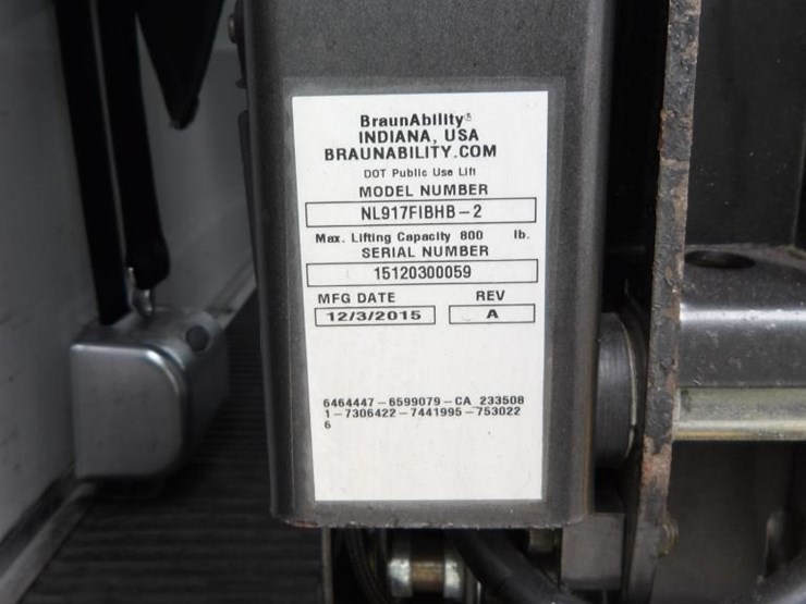 2016-ford-e450-image-17