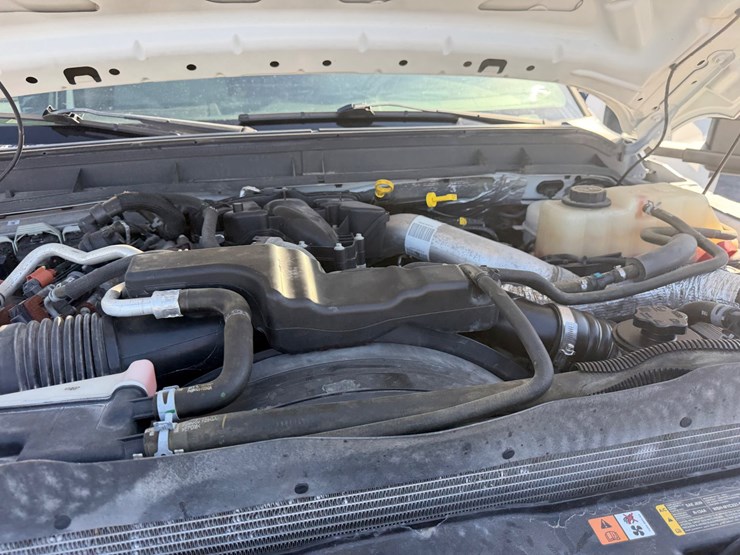 2016-ford-f550-image-35