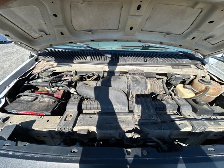 2008-ford-e450-image-12