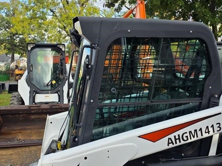 2018-bobcat-s550-image-31