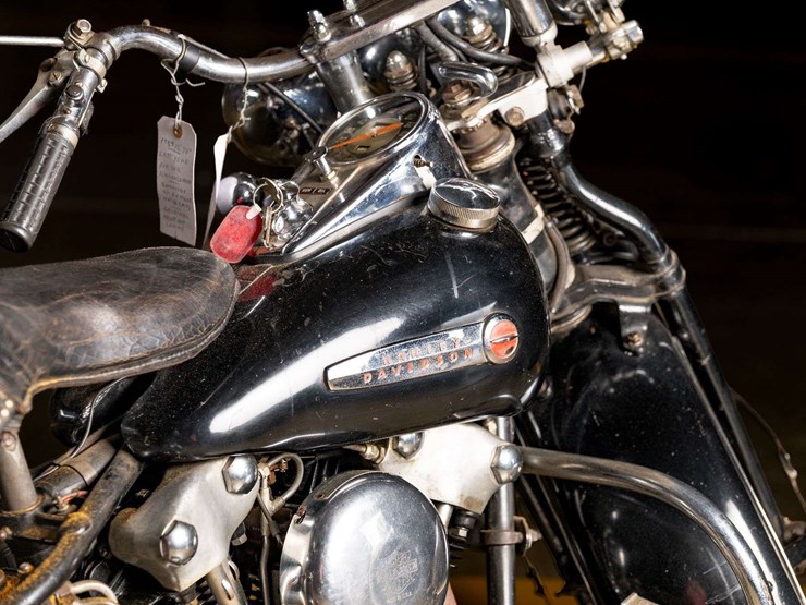 1947-harley-davidson-"74"-knucklehead-image-37