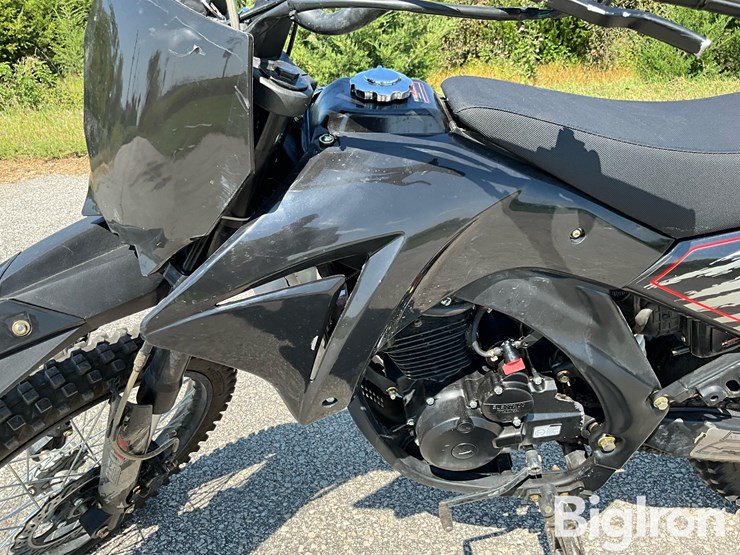 2022-zhejiang-apollo-250rx-dirt-bike-image-10