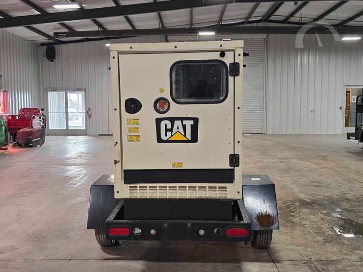2020-caterpillar-xq35-image-8