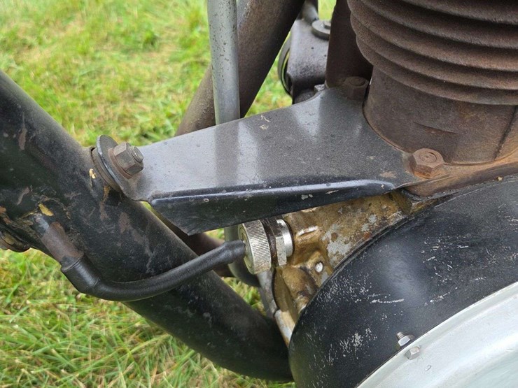 1949-powell-p-81-motorcycle-unrestored-image-41