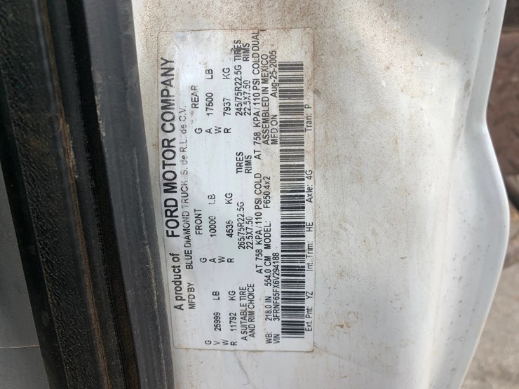 2006-ford-f650-image-13