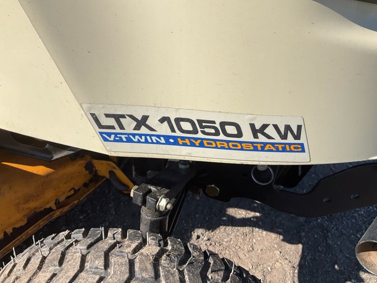 cub-cadet-1050-image-10