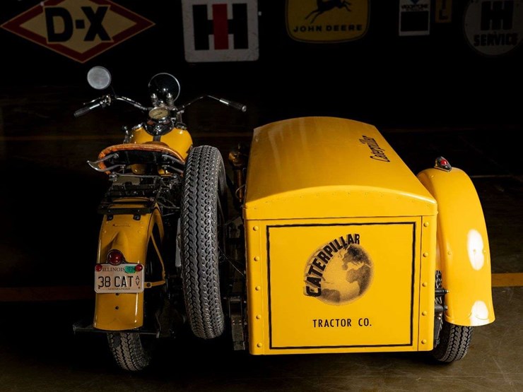 1938-harley-davidson-caterpillar-package-van-tribute-image-58