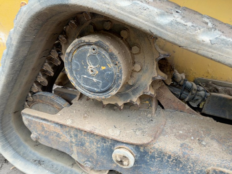 2009-caterpillar-279c-image-12