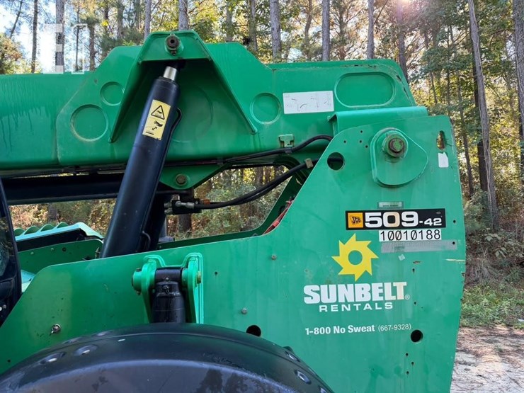 2018-jcb-509-42-image-30