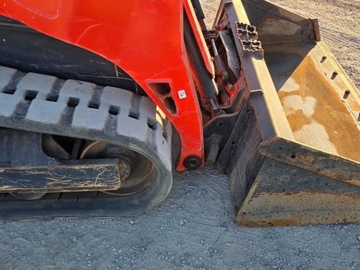 2022-kubota-svl75-2-image-8